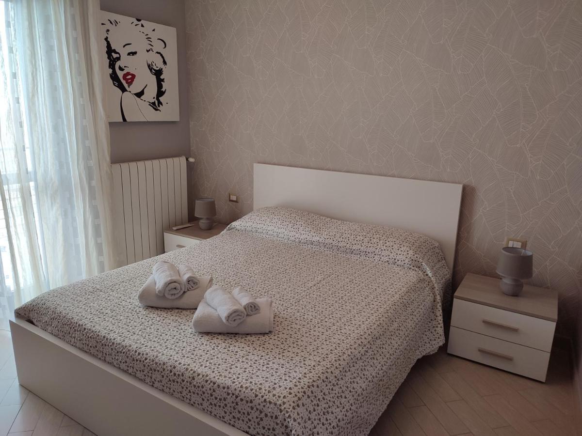 Casa Twins Apartment Bari Ngoại thất bức ảnh